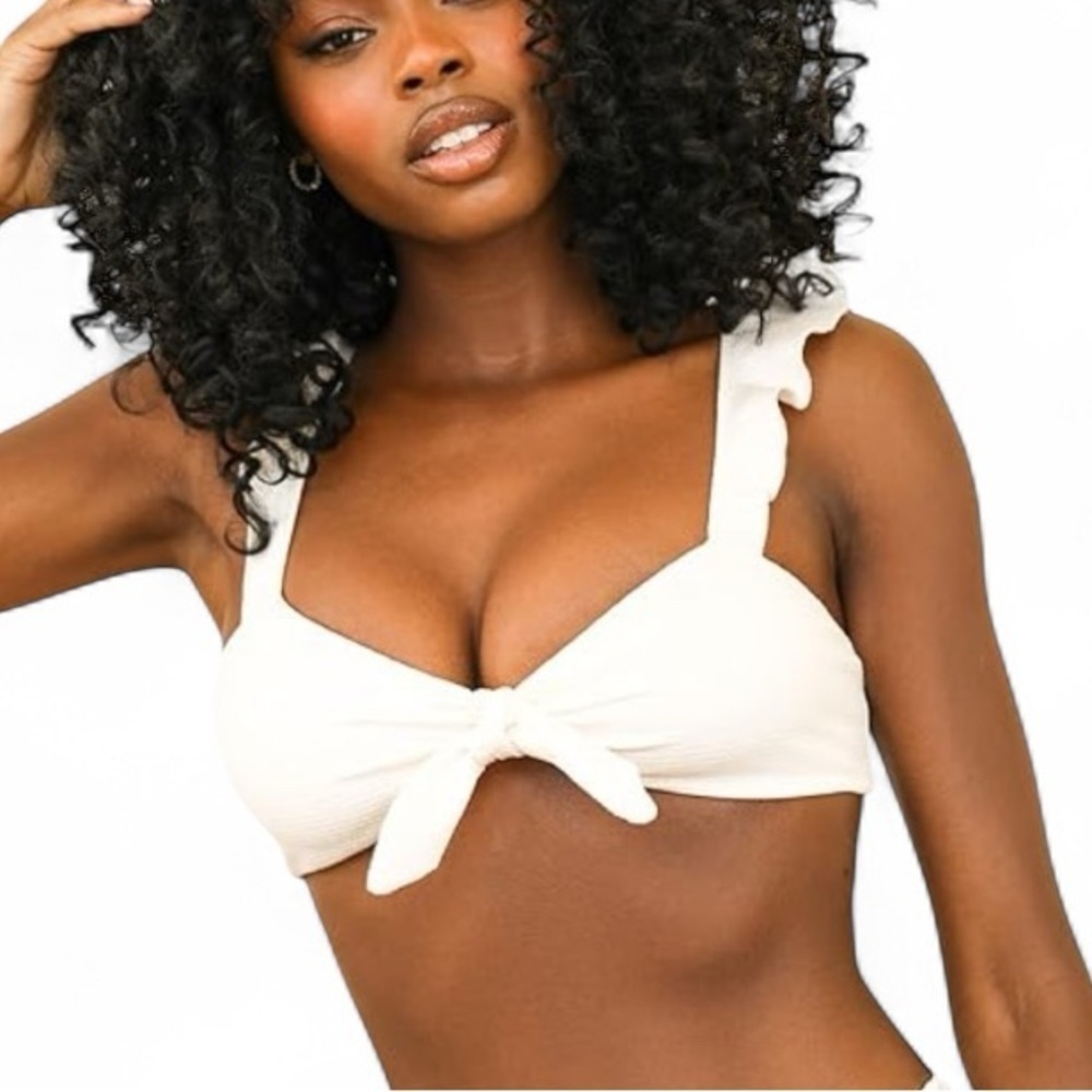 NWT Dippin’ Daisy’s Countess Bandeau Bikini Top In Ivory